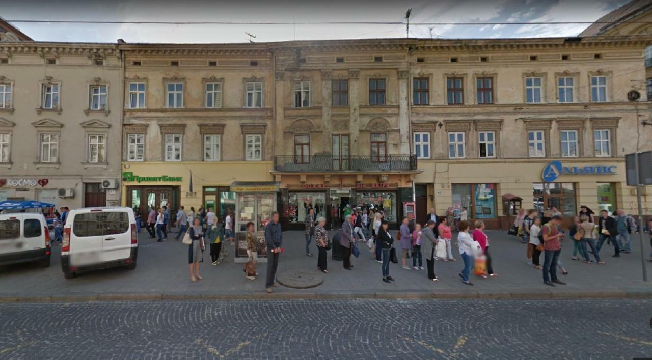 Opera House Apartment 3 Lviv Eksteriør billede